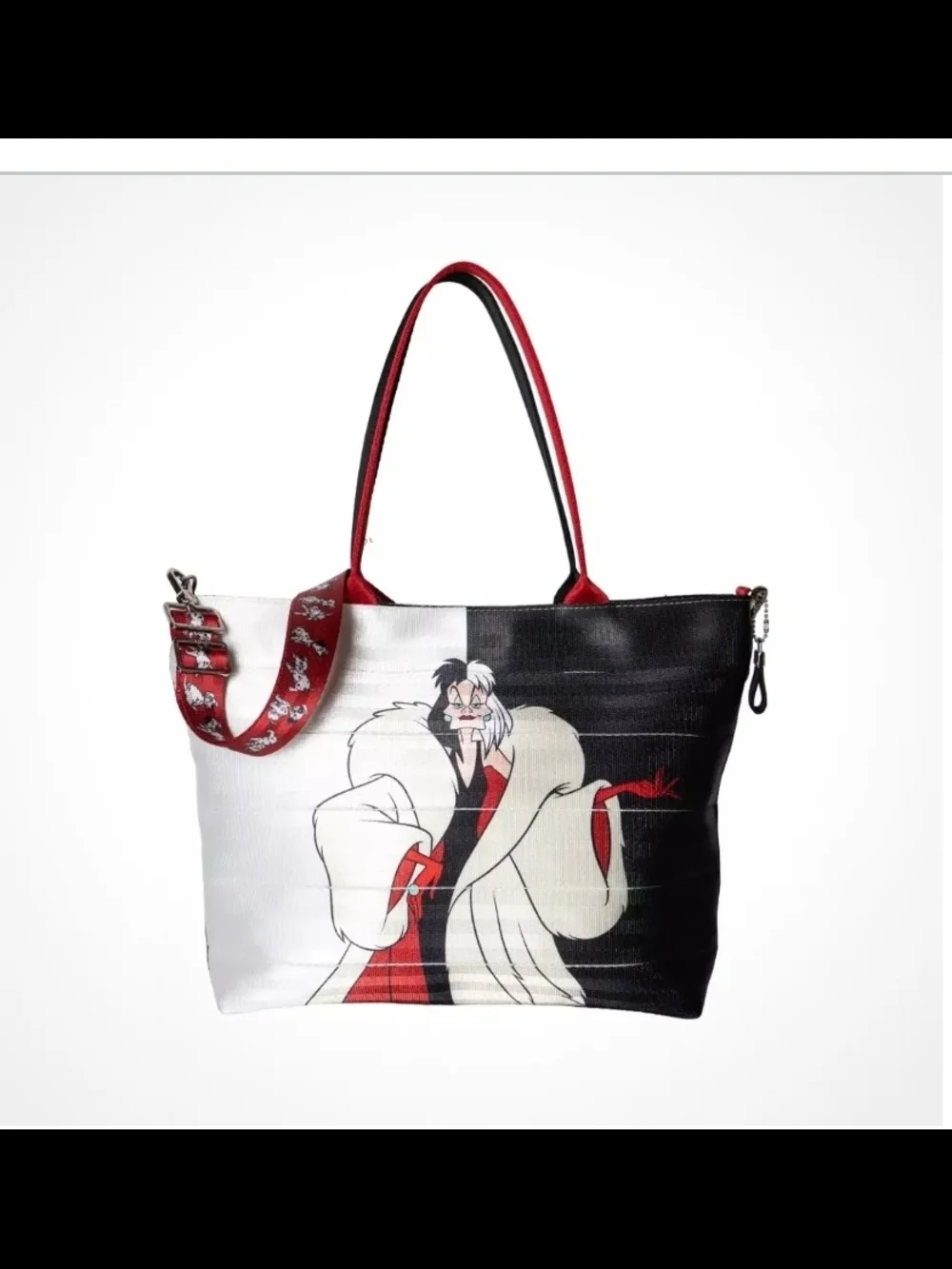 Disney's 2026 HARVEY'S 101 Dalmation Cruela De Vil Tote. NWT